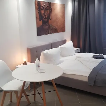 Aparthotel Check-inn -