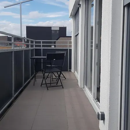 Check-inn - Aparthotel *