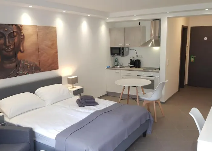 Aparthotel Check-inn -