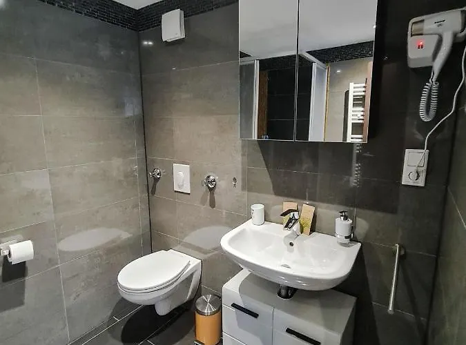 Aparthotel Check-inn - 3*