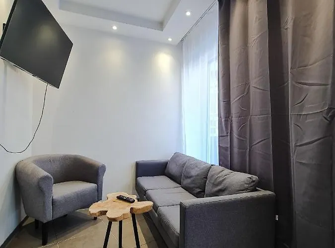 Check-inn - Lejlighedshotel 3*