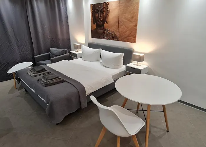 Aparthotel Check-inn - 3*